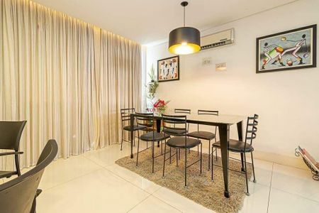 Apartamento à venda com 3 quartos, 120m² em Jardim Paulista, São Paulo