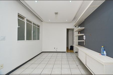 Sala Ambientes de apartamento à venda com 3 quartos, 54m² em Sagrada Família, Belo Horizonte