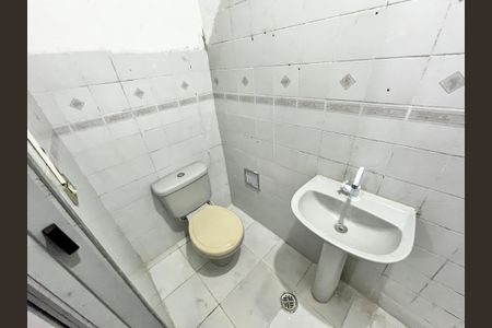 Banheiro da Suíte de casa para alugar com 1 quarto, 60m² em Jardim Paraíso, São Paulo