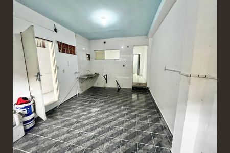 Garagem de casa para alugar com 1 quarto, 60m² em Jardim Paraíso, São Paulo