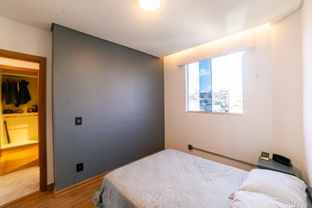 Apartamento à venda com 130m², 3 quartos e 2 vagasSuíte