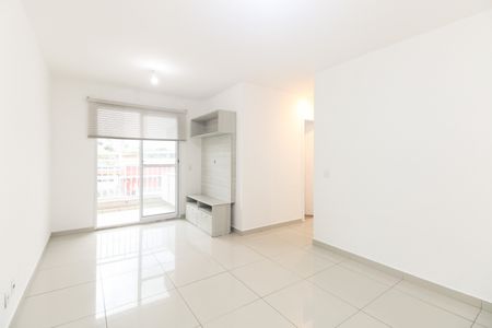 Sala  de apartamento à venda com 3 quartos, 67m² em Guaiauna, São Paulo