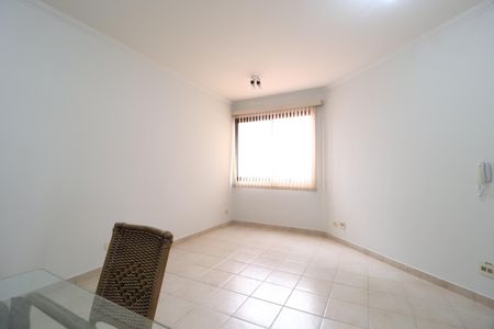 Sala de apartamento para alugar com 2 quartos, 64m² em Morada da Colina, Uberlândia