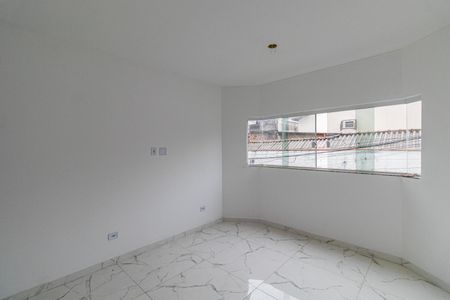 Sala de casa de condomínio à venda com 3 quartos, 90m² em Vila Granada, São Paulo
