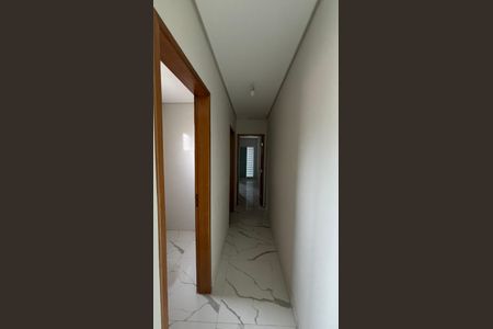 Corredor de apartamento para alugar com 2 quartos, 78m² em Jardim Guarará, Santo André