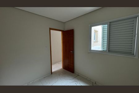 Quarto de apartamento para alugar com 2 quartos, 52m² em Jardim Guarará, Santo André