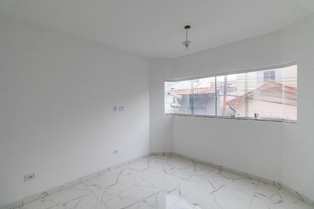 Sala de casa de condomínio à venda com 2 quartos, 90m² em Vila Granada, São Paulo
