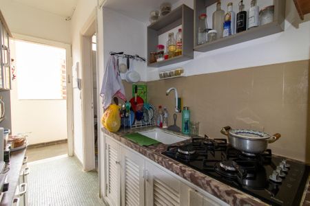 Cozinha de kitnet/studio para alugar com 1 quarto, 35m² em Centro, Campinas