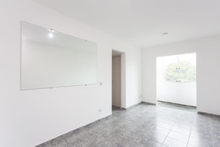 Sala de apartamento para alugar com 2 quartos, 48m² em Vila Carmosina, São Paulo
