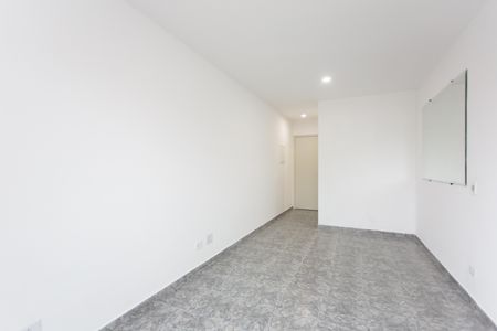 Sala de apartamento para alugar com 2 quartos, 48m² em Vila Carmosina, São Paulo