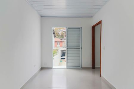 Quarto 1 de casa para alugar com 2 quartos, 70m² em Rio Pequeno, São Paulo