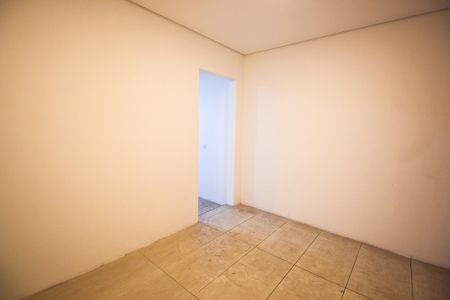 Sala de casa para alugar com 1 quarto, 90m² em Jardim Vitoria, Taboão da Serra