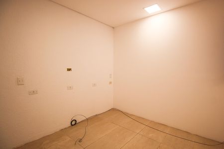 Sala de casa para alugar com 1 quarto, 90m² em Jardim Vitoria, Taboão da Serra