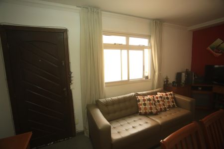 Sala de apartamento à venda com 2 quartos, 52m² em Caiçara-adelaide, Belo Horizonte