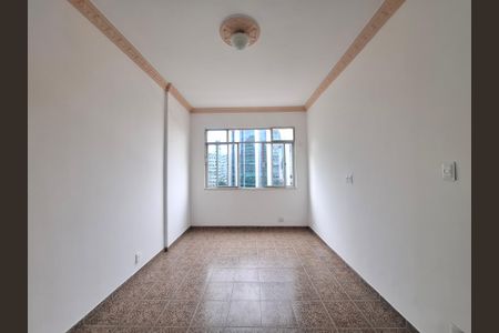 Sala de apartamento para alugar com 2 quartos, 70m² em Centro, Rio de Janeiro