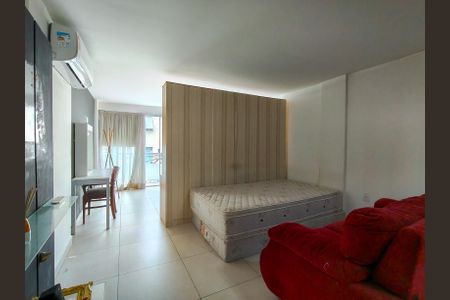 Estúdio de kitnet/studio para alugar com 1 quarto, 35m² em Cidade Nova, Rio de Janeiro