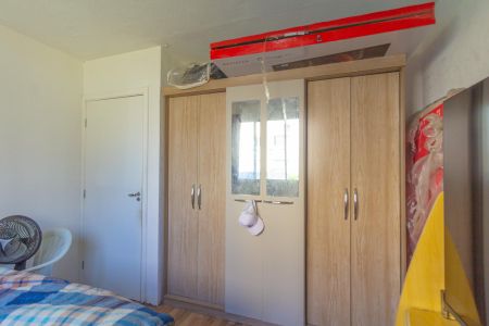 Quarto  de apartamento à venda com 2 quartos, 43m² em Estância Velha, Canoas