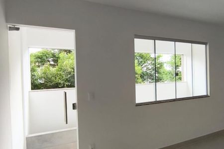 Apartamento à venda com 3 quartos, 110m² em Santa Rosa, Belo Horizonte