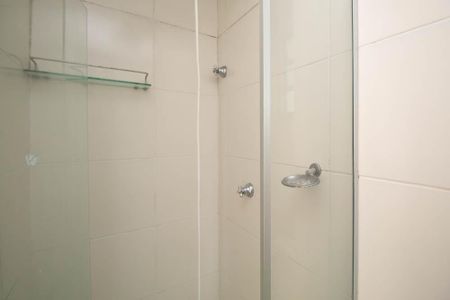 Apartamento para alugar com 50m², 2 quartos e 2 vagas Apartamento para alugar com 50m², 2 quartos e 2 vagasBanheiro