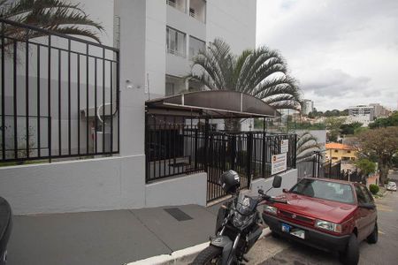 Apartamento para alugar com 50m², 2 quartos e 2 vagas Apartamento para alugar com 50m², 2 quartos e 2 vagasFachada