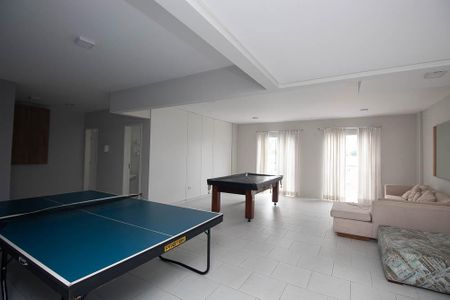 Apartamento para alugar com 50m², 2 quartos e 2 vagas Apartamento para alugar com 50m², 2 quartos e 2 vagasSala de Jogos