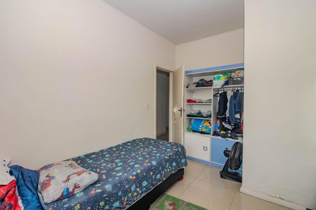 Quarto 1 de casa à venda com 2 quartos, 285m² em Vila Jardim, Porto Alegre