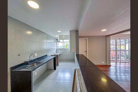 Apartamento para alugar com 90m², 3 quartos e 2 vagasCozinha
