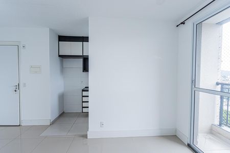 Sala de apartamento para alugar com 2 quartos, 43m² em Jaraguá, São Paulo