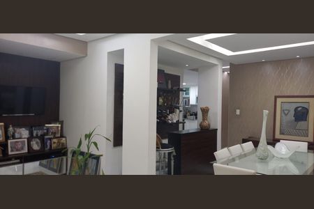 Sala de apartamento para alugar com 3 quartos, 100m² em São Lucas, Belo Horizonte