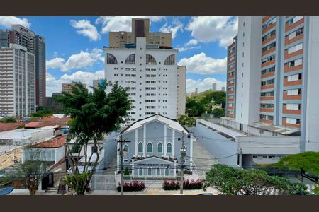 Vista da Sala de apartamento para alugar com 3 quartos, 100m² em Pinheiros, São Paulo