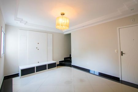 Sala de apartamento à venda com 3 quartos, 90m² em Vila Pires, Santo André
