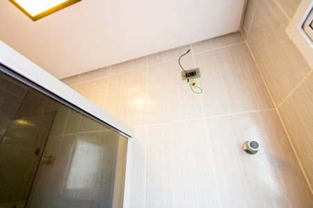 Apartamento à venda com 90m², 3 quartos e 2 vagasBanheiro social