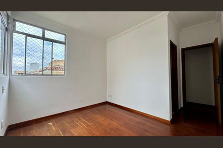 Quarto  de apartamento para alugar com 2 quartos, 80m² em Castelo, Belo Horizonte