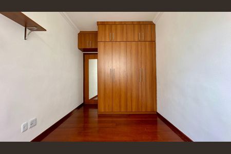 Quarto  de apartamento para alugar com 2 quartos, 80m² em Castelo, Belo Horizonte
