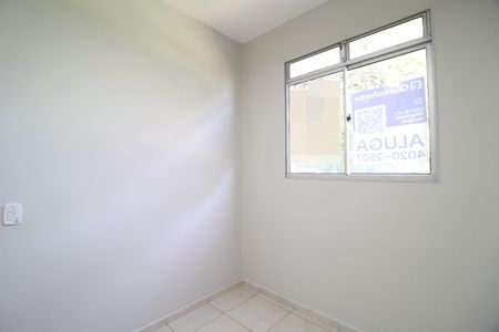 Quarto 2 de apartamento para alugar com 2 quartos, 46m² em Chácaras Tubalina E Quartel, Uberlândia