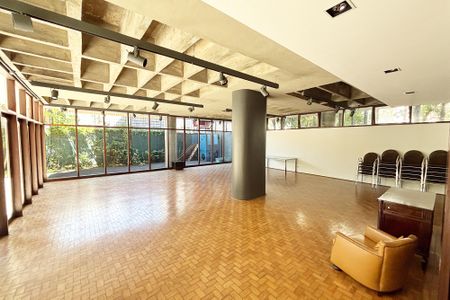 Apartamento para alugar com 160m², 3 quartos e 2 vagas Apartamento para alugar com 160m², 3 quartos e 2 vagassalao de festa