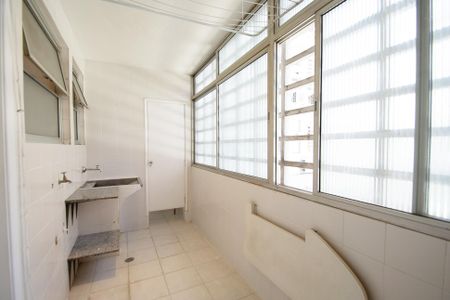 Apartamento para alugar com 160m², 3 quartos e 2 vagas Apartamento para alugar com 160m², 3 quartos e 2 vagaslavanderia