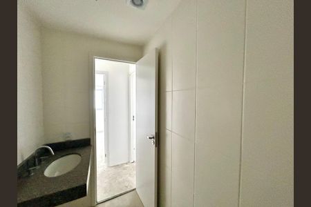 Apartamento para alugar com 56m², 2 quartos e 1 vagaBanheiro 1