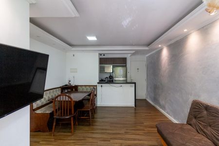 Sala de apartamento para alugar com 3 quartos, 63m² em Jardim Prudência, São Paulo