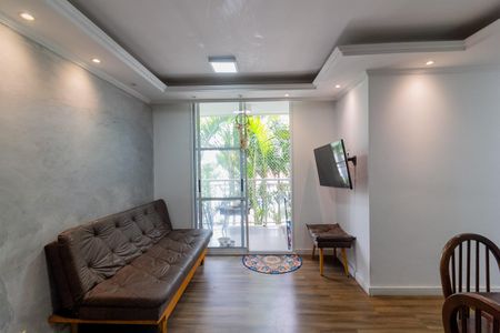 Sala de apartamento para alugar com 3 quartos, 63m² em Jardim Prudência, São Paulo