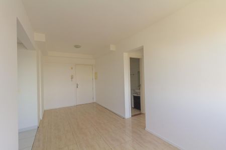 Sala de apartamento à venda com 2 quartos, 56m² em Centro, Canoas