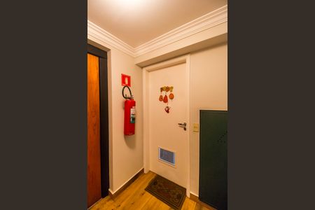 Apartamento para alugar com 212m², 4 quartos e 2 vagasEntrada