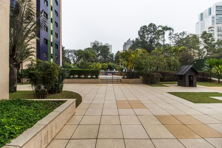 Apartamento para alugar com 212m², 4 quartos e 2 vagasÁrea comum