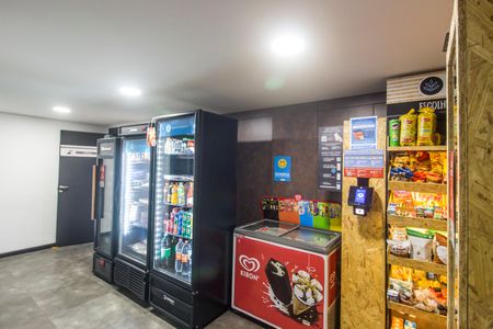 Apartamento para alugar com 212m², 4 quartos e 2 vagasMercado