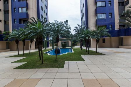 Apartamento para alugar com 212m², 4 quartos e 2 vagasEntrada