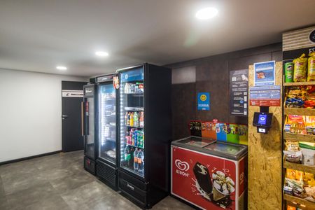 Apartamento para alugar com 212m², 4 quartos e 2 vagasMercado