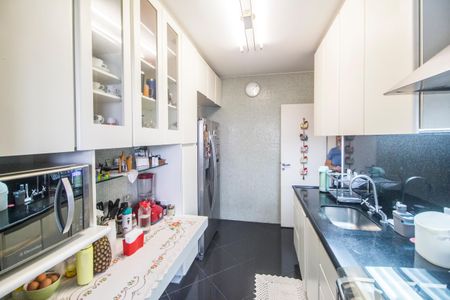 Apartamento para alugar com 212m², 4 quartos e 2 vagasCozinha