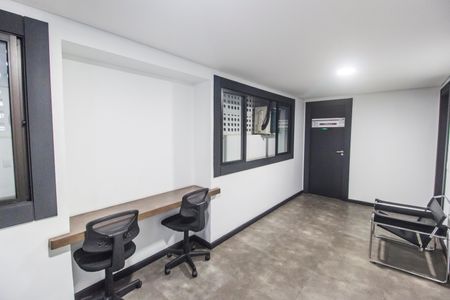 Apartamento para alugar com 212m², 4 quartos e 2 vagasEscritório