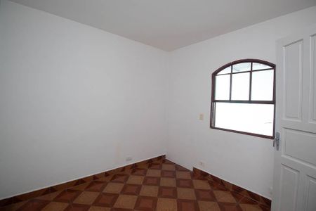 Quarto 2 de casa à venda com 2 quartos, 300m² em Parque Edu Chaves, São Paulo