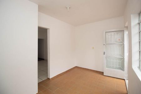 Sala de casa à venda com 2 quartos, 300m² em Parque Edu Chaves, São Paulo
